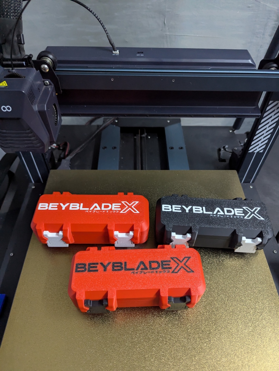 Caja Beyblade